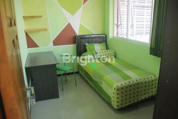 image RUMAH KOST 4 LANTAI (2)