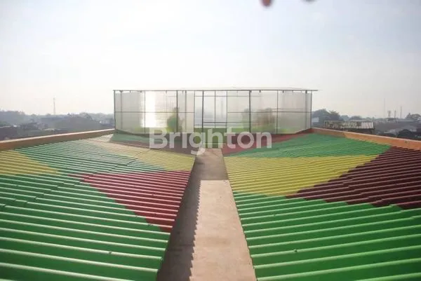 image RUMAH KOST 4 LANTAI (3)