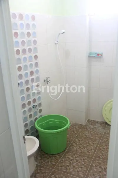 image RUMAH KOST 4 LANTAI (5)