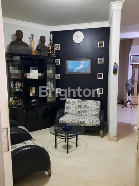 image RUMAH HOOK MINIMALIS TERAWAT BARU RENOV SIAP HUNI (7)