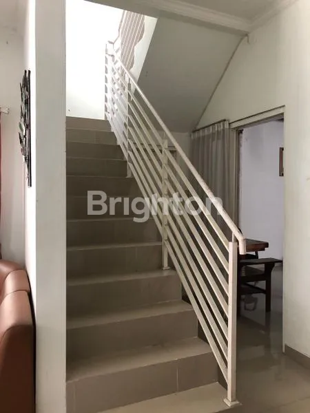 image RUMAH 2LT DLM PERUMAHAN EMERALD GARDEN BANGUNTAPAN (5)