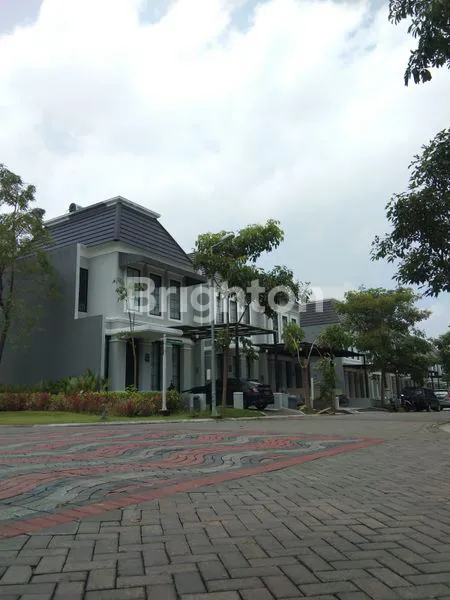 image CITRALAND CLUSTER TERBARU VIOLA DAN CORNELIA MODERN MINIMALIS ,LOKASI DI CRYSTAL GOLF  (2)