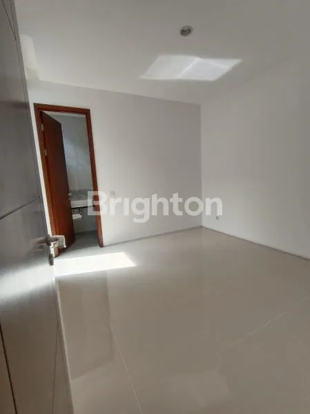 image NEW GRESS RUMAH CITRALAND CLUSTER EMERALD MANSION TYPE CANNA (8)