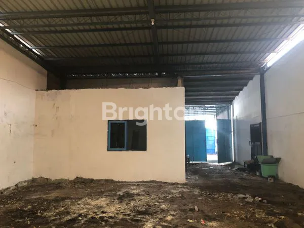 image GUDANG BELUM DI BETON,DAERAH STRATEGIS (5)