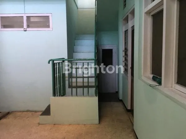 image RUMAH SIAP HUNI PUCANG ANOM SURABAYA (6)
