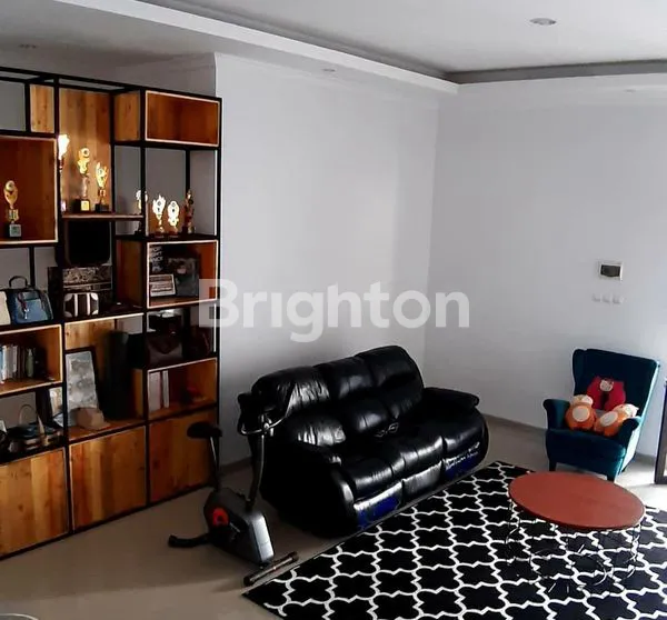 image BANGUNAN BELAKANG LIPPO PLAZA JEMBER (6)