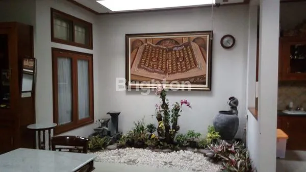 image RUMAH DENGAN LOKASI PREMIUM SANGAT BAGUS AREA VILLA HOTEL KAMPUS (3)