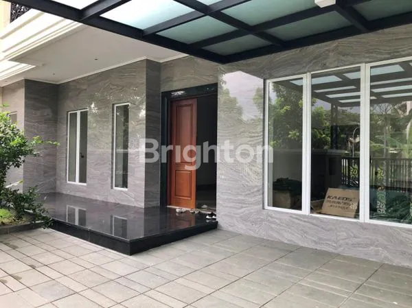 image RUMAH GRAHA FAMILY BARU GRES DEKAT CLUBHOUSE, LOOP, TOL, PUSAT BISNIS DAN KOMERSIAL (3)