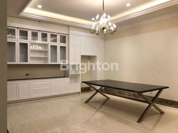 image RUMAH GRAHA FAMILY BARU GRES DEKAT CLUBHOUSE, LOOP, TOL, PUSAT BISNIS DAN KOMERSIAL (4)