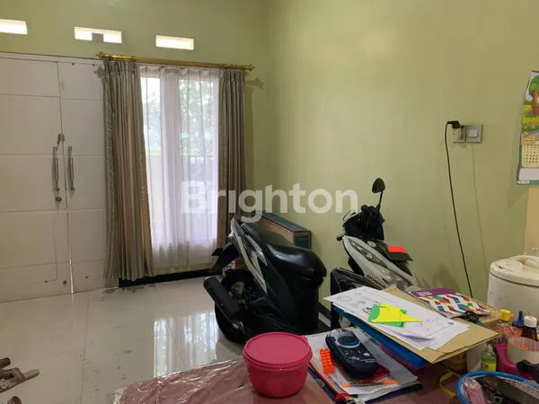 image RUMAH MINIMALIS SEBELAH HOTEL MERCURE MALANG (6)