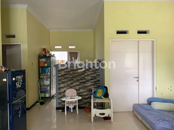 image RUMAH MINIMALIS SEBELAH HOTEL MERCURE MALANG (1)