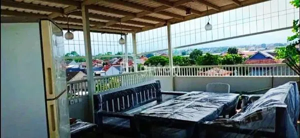 image RUMAH LUXURY BARU 2 LANTAI FULL FURNITURE DI AREA BOROBUDUR SUHAT KOTA MALANG (15)