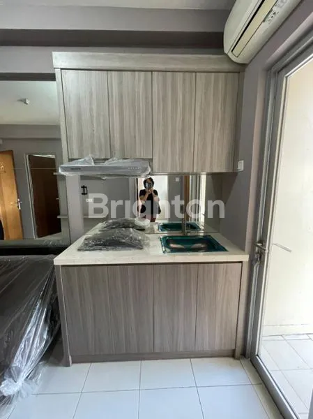 image APARTEMEN GUNAWANGSA MANYAR TOWER A NEW GRESS BARU 2BR. FULL FURNISH BARU. VIEW CITY. DEKAT UNAIR ITS  UBAYA NGAGEL MANYAR DHARMAHUSADA (3)