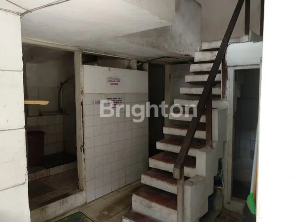 image RUMAH KOS 1.5 LANTAI PUSAT KOTA NGAGEL JAYA (5)