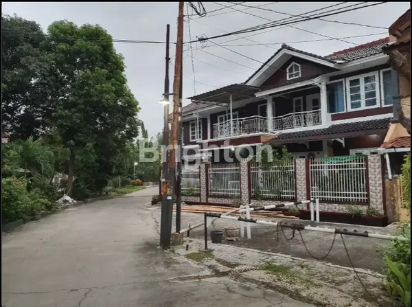 image RUMAH MEWAH SIAP HUNI DI GALAXY,PEKAYON BEKASI SELATAN,BEKASI (5)