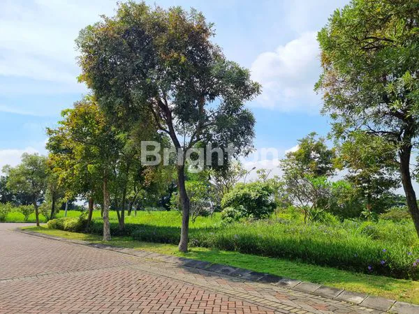 image TANAH KAVLING BUKIT DARMO GOLF PENINSULA DEPAN TAMAN GOLF VIEW 2 JEJER DEKAT TOL, CLUBHOUSE, MALL, PUSAT BISNIS DAN KOMERSIAL (4)