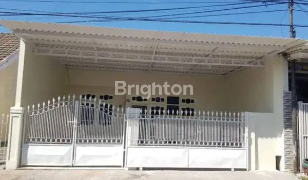 image RUMAH TERAWAT SIAP HUNI NIRWANA EKSEKUTIF ROW LEBAR (1)