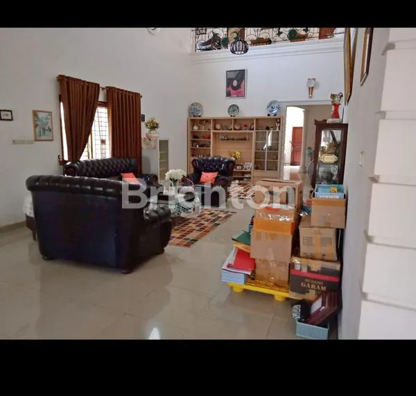 image RUMAH MEWAH (2)