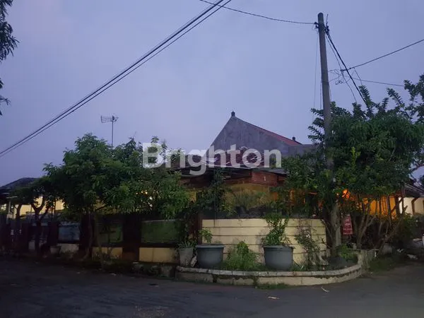 image RUMAH HOOK ROW JALAN LEBAR PONDOK MUTIARA (1)