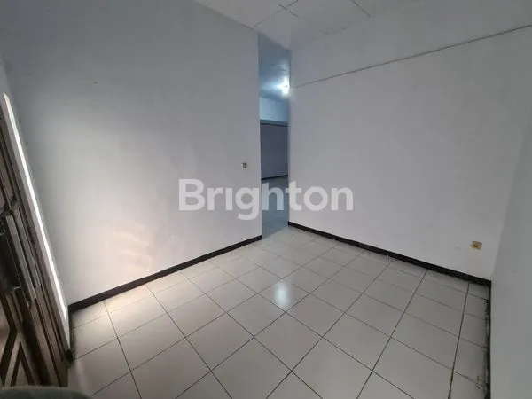 image RUMAH BEKASIKOMPLEK PEMDA (2)