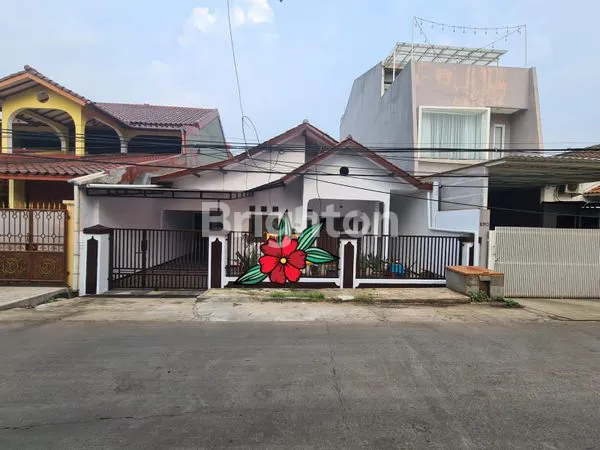 image RUMAH BEKASIKOMPLEK PEMDA (1)