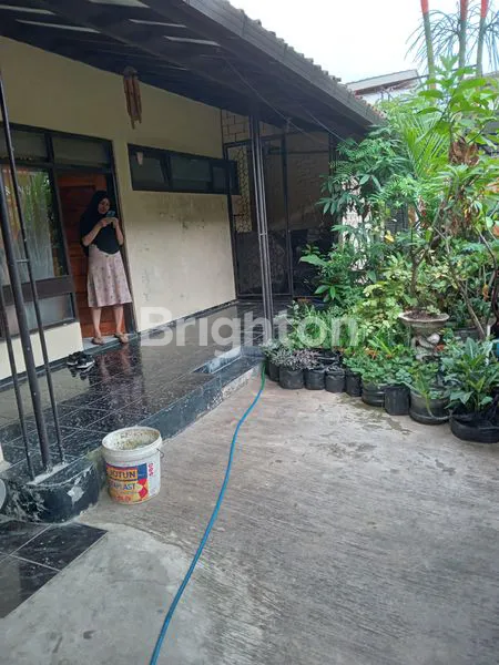 image RUMAH TINGGAL 2 LANTAI DI DEKAT JL.BUAH BATU BANDUNG (1)