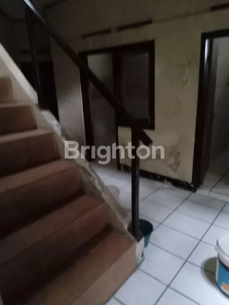 image RUMAH TINGGAL 2 LANTAI DI DEKAT JL.BUAH BATU BANDUNG (3)