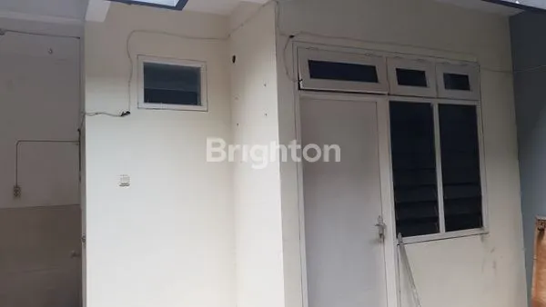 image RUMAH 1.5 LT DI PURIMAS REGENCY SURABAYA KOSONGAN (3)
