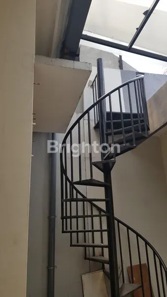 image RUMAH 1.5 LT DI PURIMAS REGENCY SURABAYA KOSONGAN (6)