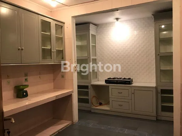 image RUMAH FURNISHED SIAP HUNI ONE GATE SYSTEM, LINGKUNGAN AMAN DAN TENANG (2)