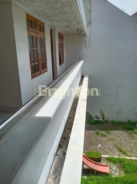 image RUMAH PUSAT KOTA SURABAYA, SECOND ROAD AMBENGAN, TERAWAT BAGUS (4)