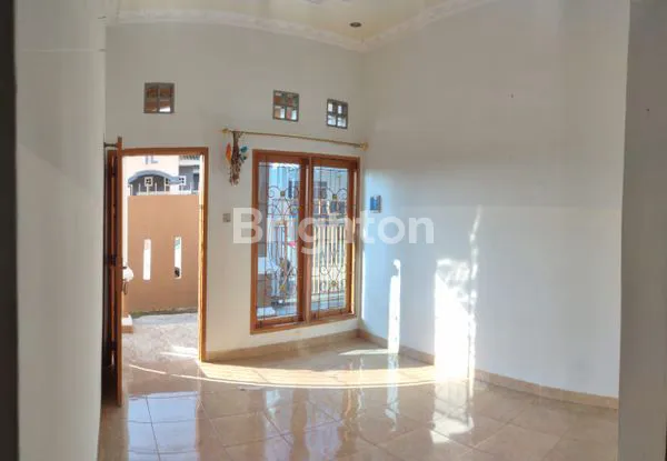 image RUMAH CANTIK SIAP HUNI (3)