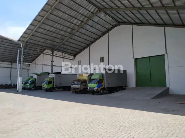 image GUDANG SIAP PAKAI DI ROMOKALISARI SURABAYA (1)