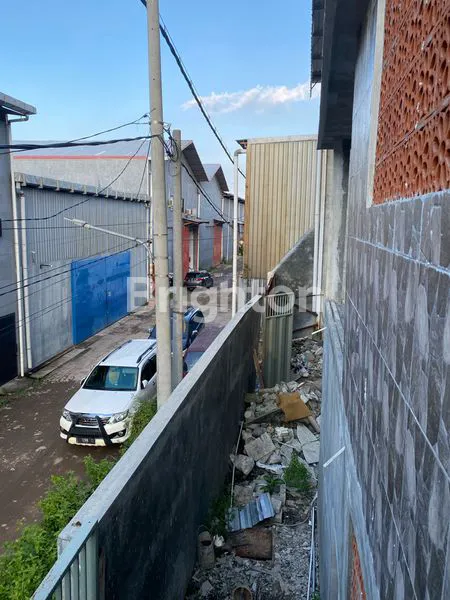 image GUDANG DI KEDINDING TENGAH JAYA SURABAYA NEW GRESS (7)