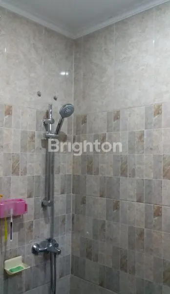 image RUMAH 2 LANTAI BANGUNAN TAHUN 2021 SANGAT SIAP HUNI (5)