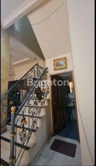 image RUMAH CANTIK SIAP HUNI DI KELAPA GADING JAKARTA UTARA (5)