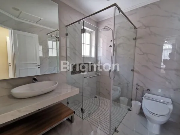 image RUMAH CANTIK BRAND NEW DI LIPPO KARAWACI CENTRAL (6)