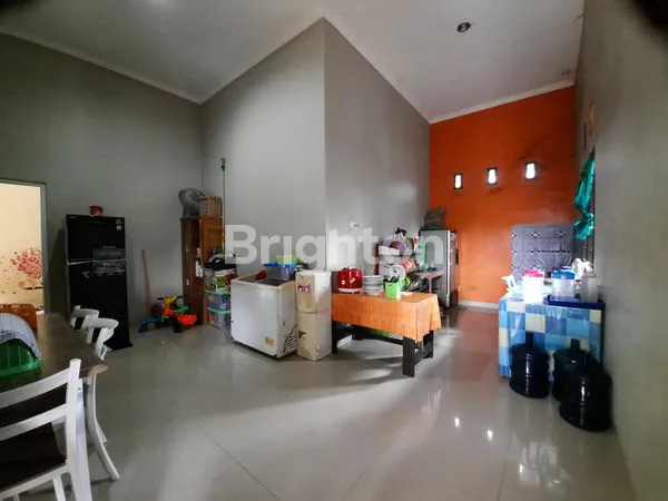image TURUN HARGA RUMAH BAGUS LAHAN SANGAT LUAS DI LOKASI STRATEGIS (3)