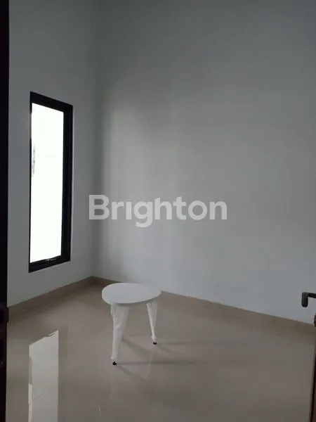 image RUMAH DI GRIYA LOKA, BSD, RENOV, BARU, RAPI, SIAP HUNI, ROW JALAN LEBAR (8)