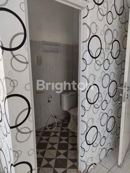 image RUMAH 2 LANTAI MINIMALIS SIAP HUNI PERUMAHAN MANDIRI RESIDENCE (2)