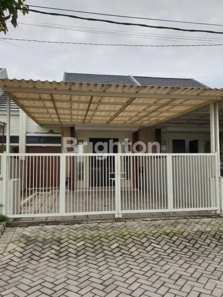 image RUMAH 1.5 LT DI TAMAN WISATA REGENCY GRESIK (6)