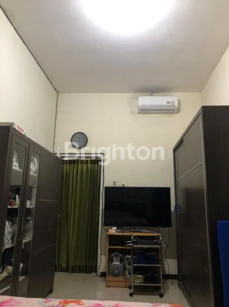 image RUMAH DI GAYUNGSARI BARAT (4)