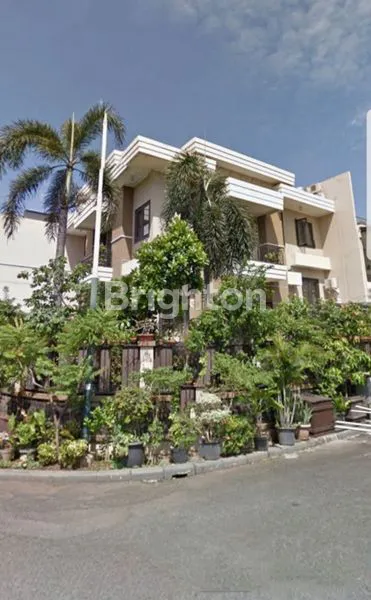 image RUMAH PURI KENCANA HOOK 2 LANTAI SEMI FURNISH DAN BEBAS BANJIR (1)