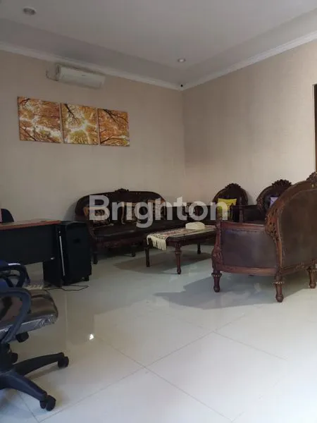 image HARGA GLOSOR 3 LANTAI RUMAH KANTOR SIAP HUNI (2)