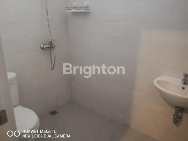 image RUMAH FULL FURNISHED DI KAHURIPAN PARK SIDOARJO (4)