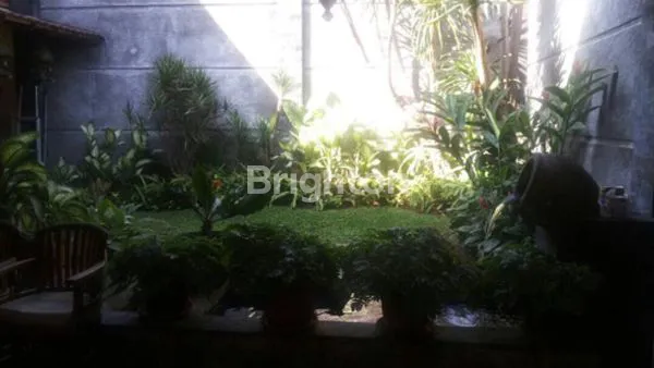 image TURUN HARGA 1M LEBIH! JUAL CEPAT RUMAH MEWAH FULL FURNISHED DI SEMOLOWARU SELATAN (13)