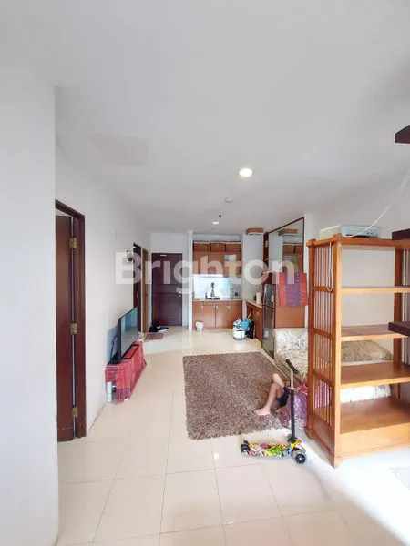 image APARTEMENT CASABLANCA MANSION LANTAI ATAS (1)