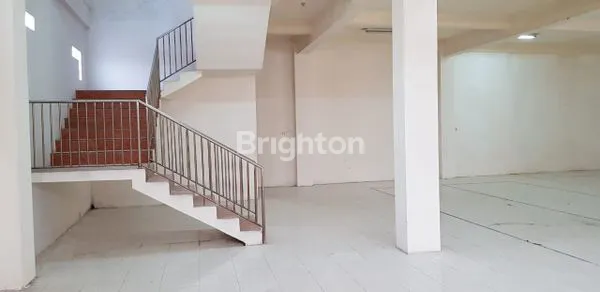 image RUKO BARU 3 LANTAI PUSAT KOTA TANAH GENTONG (3)