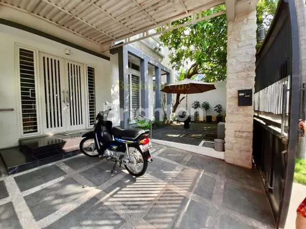 image MANYAR 2ND, SELANGKAH KE KOLAM RENANG (2)