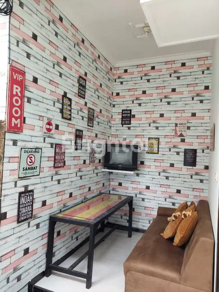 image RUMAH VILLA TERAWAT PANDERMAN KOTA BATU (4)